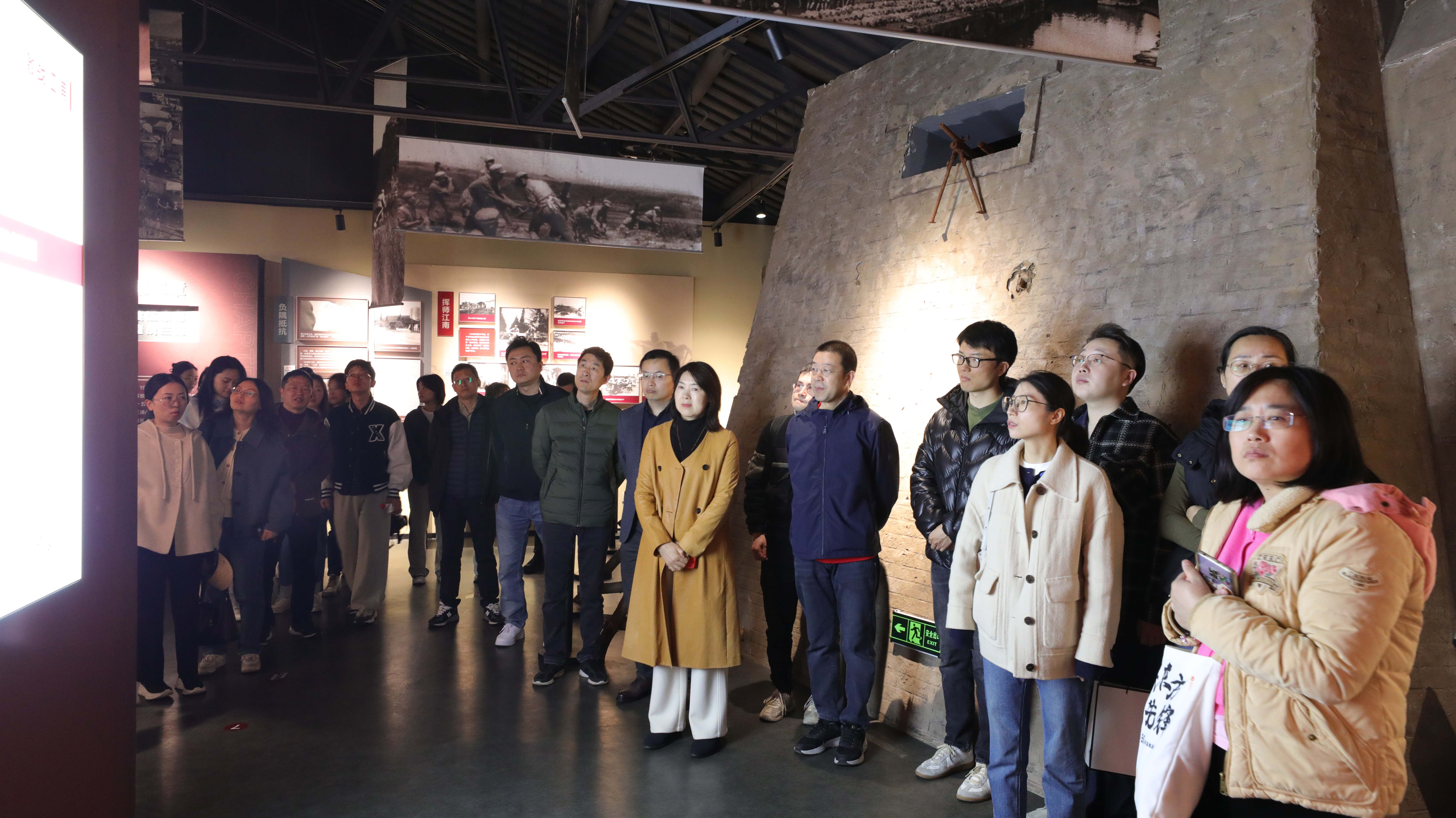 1741837036384831.jpg 1741837036384831.jpg